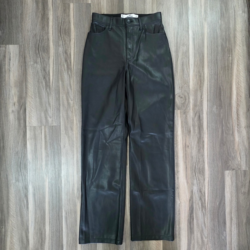 Hollister Ultra High-Rise Faux Leather Straight Leg Pants Black Size 0R W24